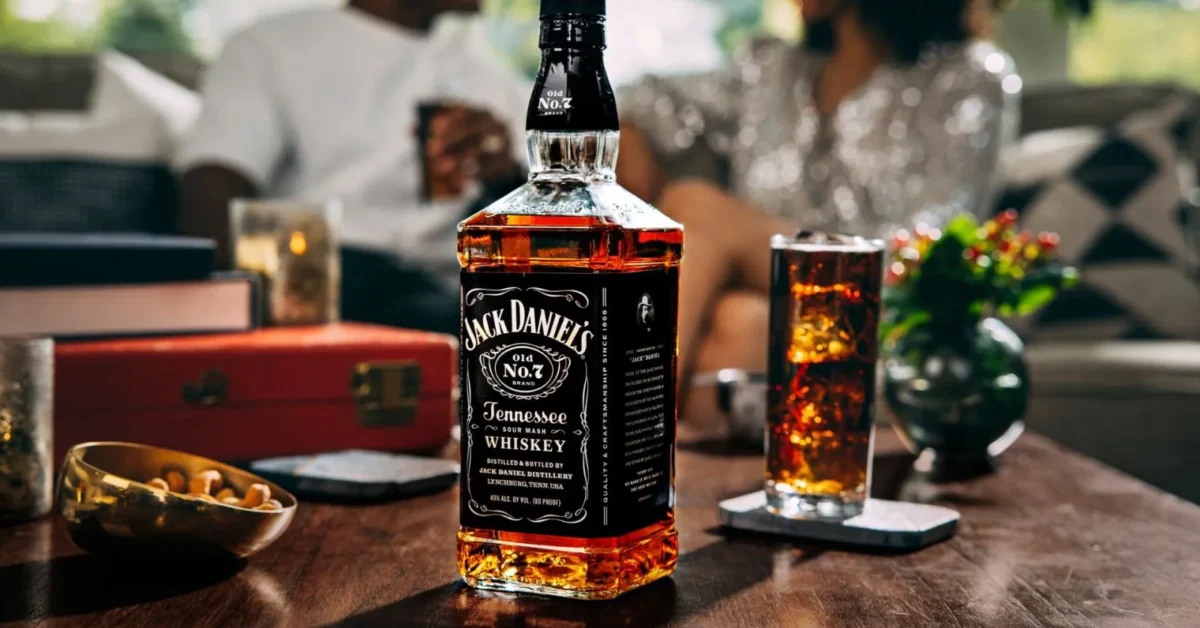 JACK DANIELS JENNESSEE HONEY,JENNESSEE WHISKY &JENNESSEE APPLE