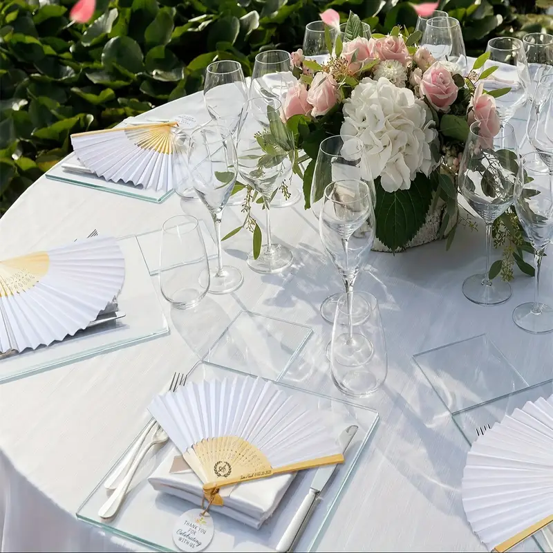 Soft linen hand fan