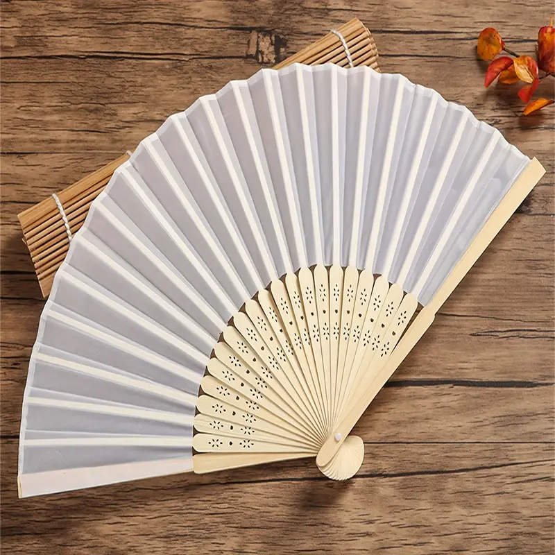 Soft linen hand fan