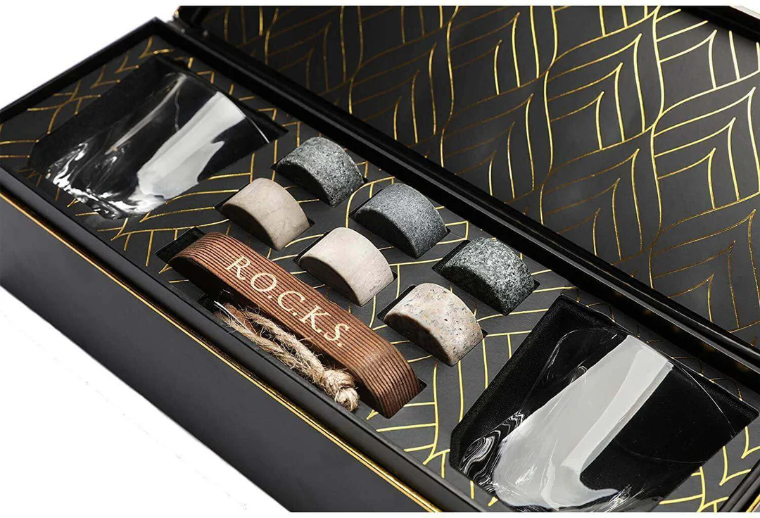 Whiskey glass with 6 special Stones Gift Set