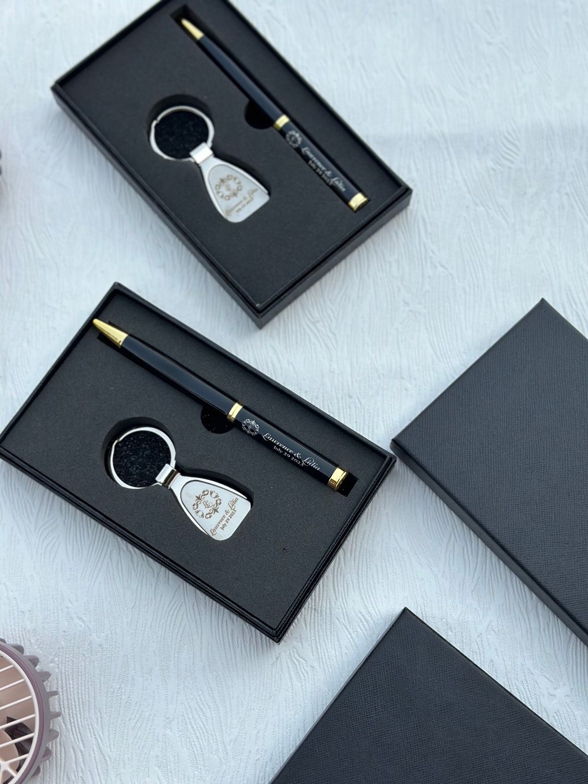 Pen & Keyring Set In Black Case